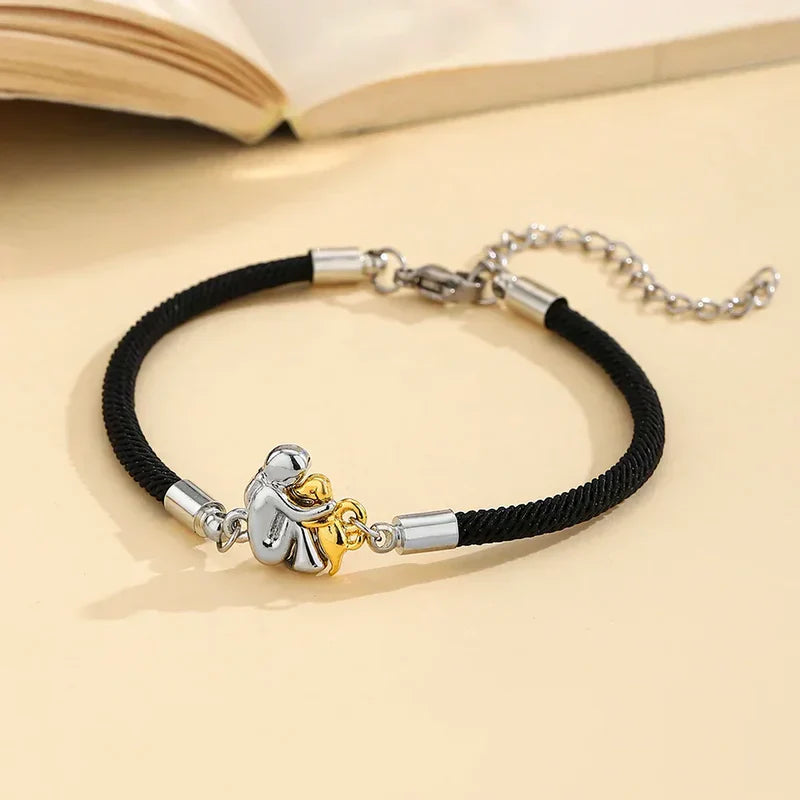 Ella | Jewellery with Your Golden Dog