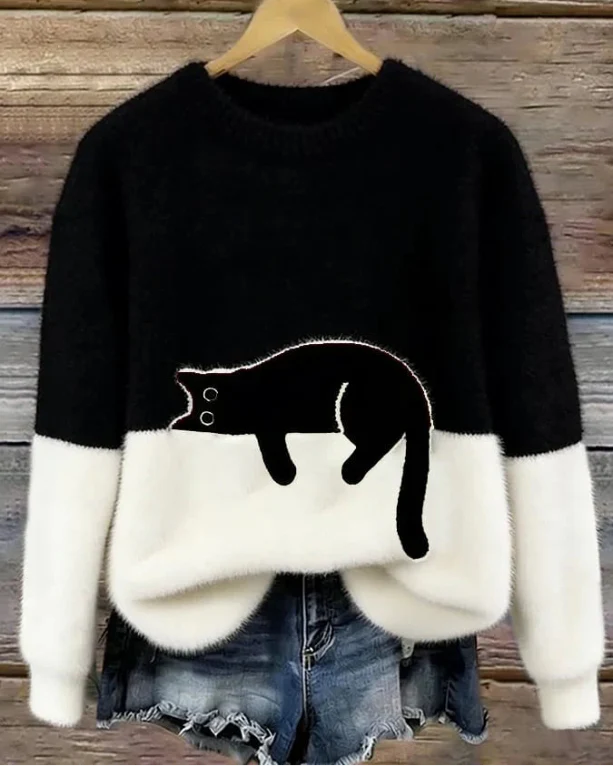 Luna | Women's Jumper with Cat Motif