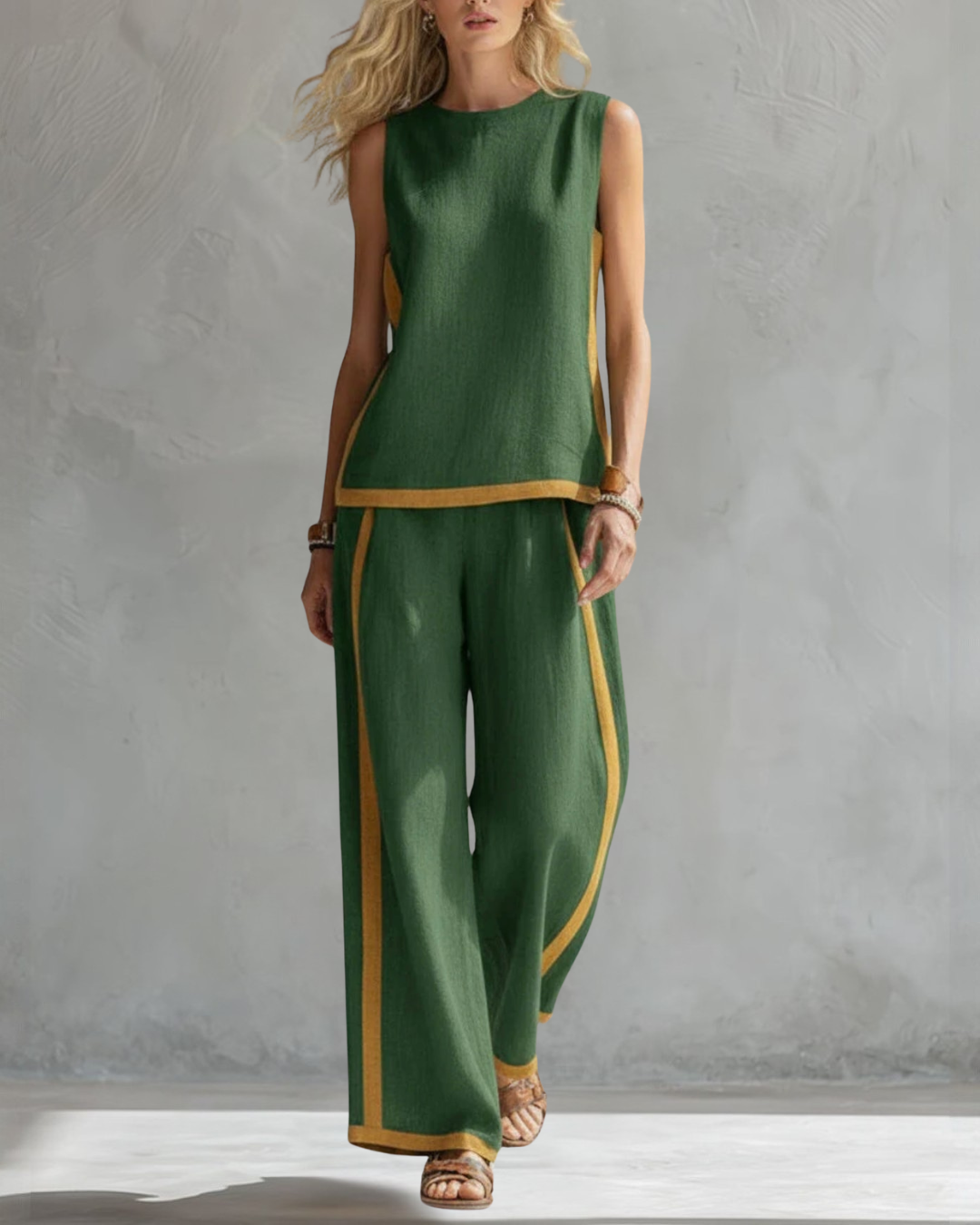 Leyla - Elegant Two Piece Set With Tank top and Loose Trousers