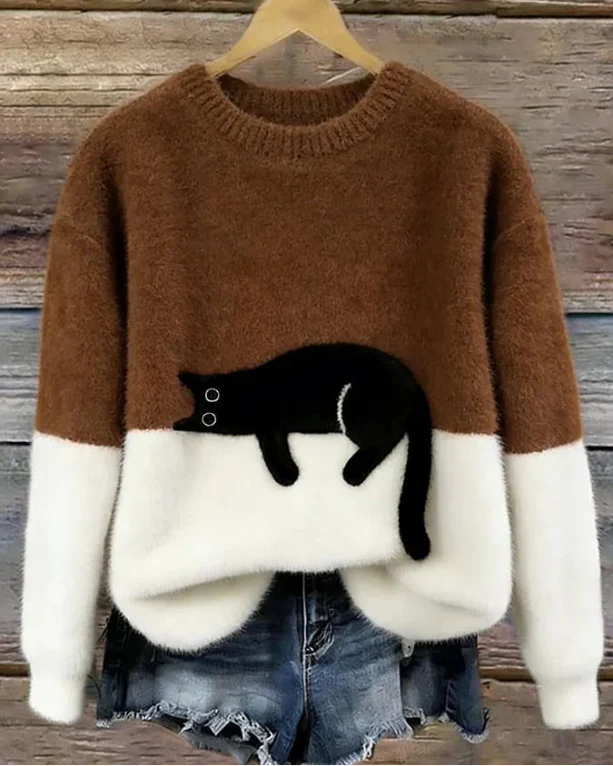Luna | Women's Jumper with Cat Motif